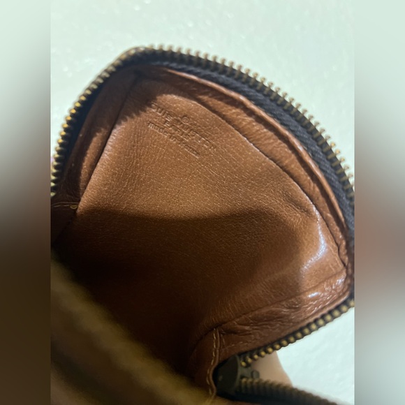 Louis Vuitton Monogram Mini Danube - Picture 9 of 12